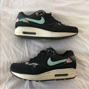 Nike Air Max 1 Print ‘Aloha Black’